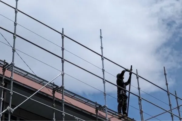 屋根塗装の施工写真2